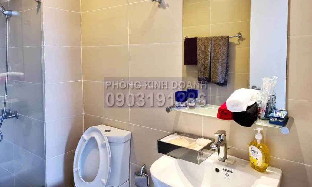 Masteri Thảo Điền cho thuê 2 phòng ngủ view hồ bơi block T5 nội thất đầy đủ