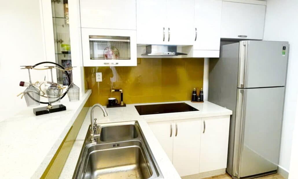 Cho thuê căn hộ Masteri Thảo Điền 2 phòng ngủ nội thất cao cấp view hồ bơi