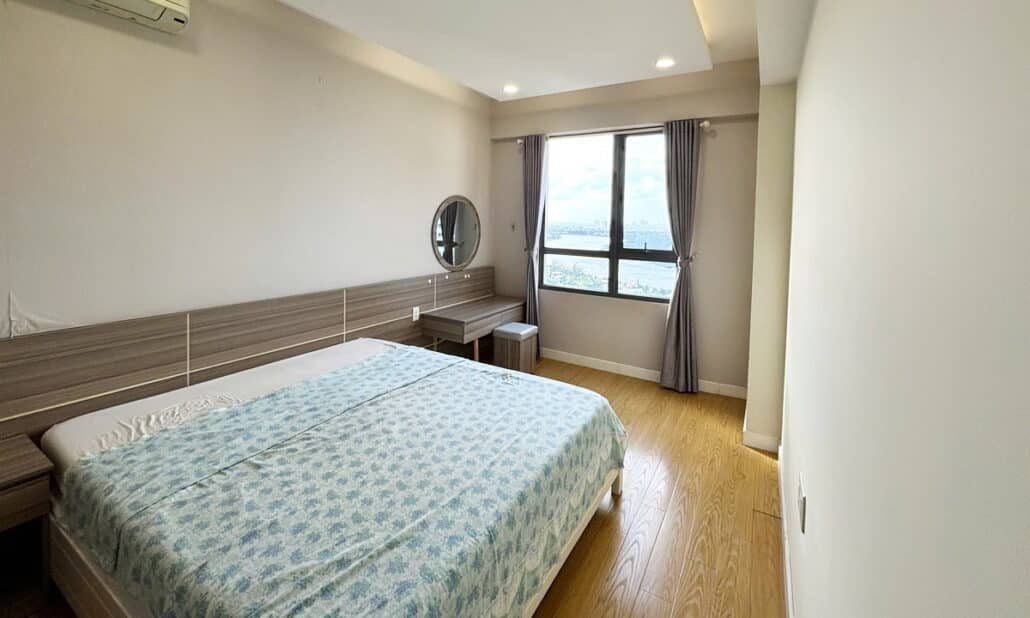 Cho thuê căn hộ Masteri Thảo Điền 3 phòng ngủ T4 view sông lầu cao nhà đẹp