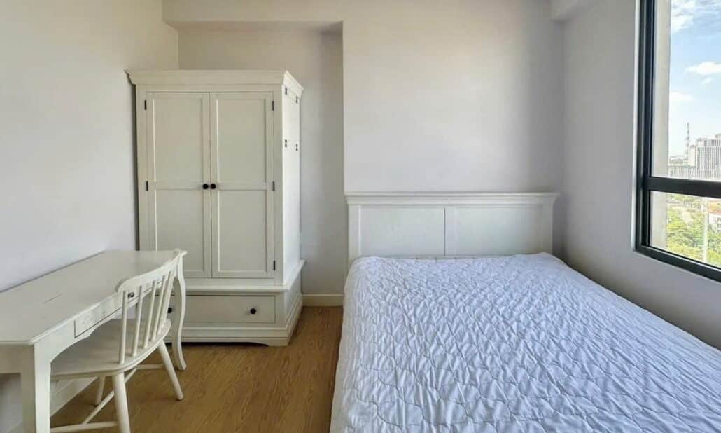 Cho thuê căn hộ Masteri Thảo Điền 3 phòng ngủ full nội thất lầu cao view L81